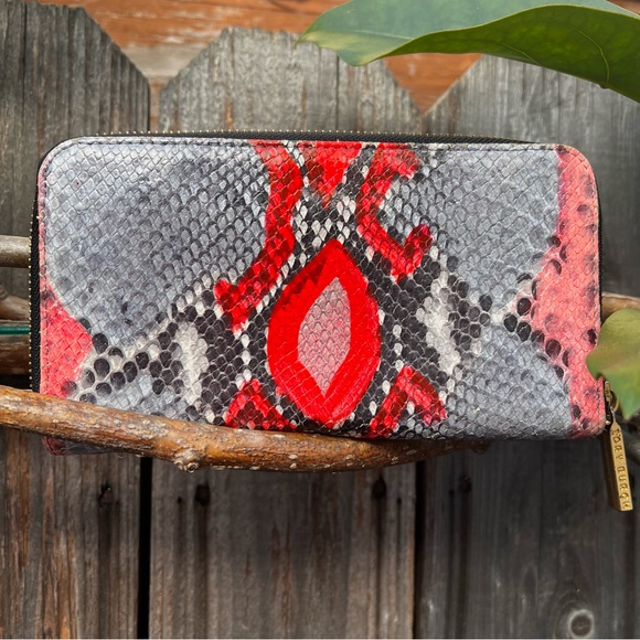 Tory Burch Snakeskin Embossed Leather Wallet - Picture 3 of 4